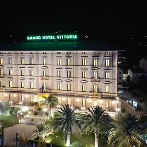 4* Отель Grand Vittoria